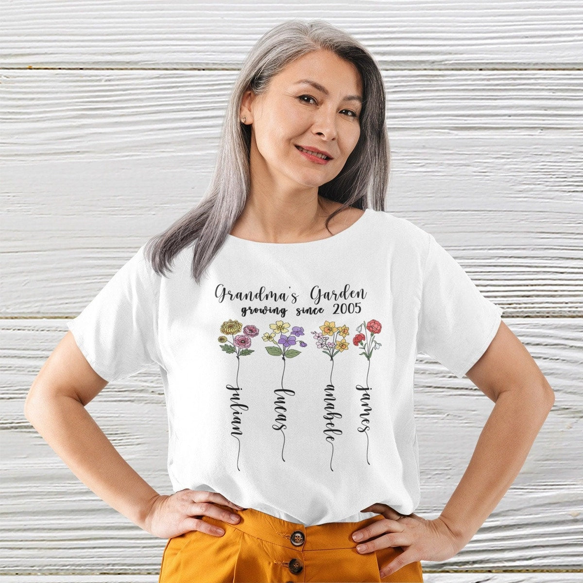 Personalized Grandma Shirt with Grandkids Names – Floral Garden Theme Tee, Custom Name Nana Shirt, Botanical Gift for Grandma